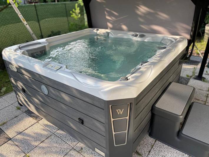 Villa pour 6 personnes, avec piscine et sauna ainsi que jardin et jacuzzi - 1