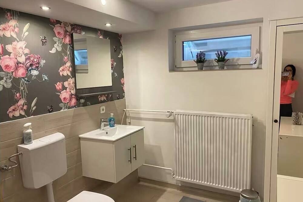 Ganze Wohnung, Ruhiges Studio - charmant & stadtnah per Bus in Bissendorf, Wiehengebirge