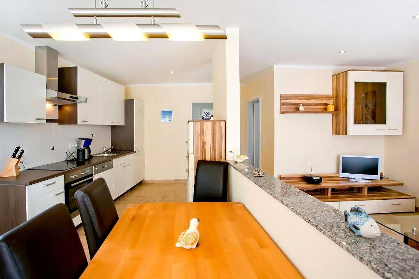 Ganze Wohnung, Bungalow Rugia in Breege für 4 Personen mit Garten, Parkplatz und Grill in Breege, Rügen