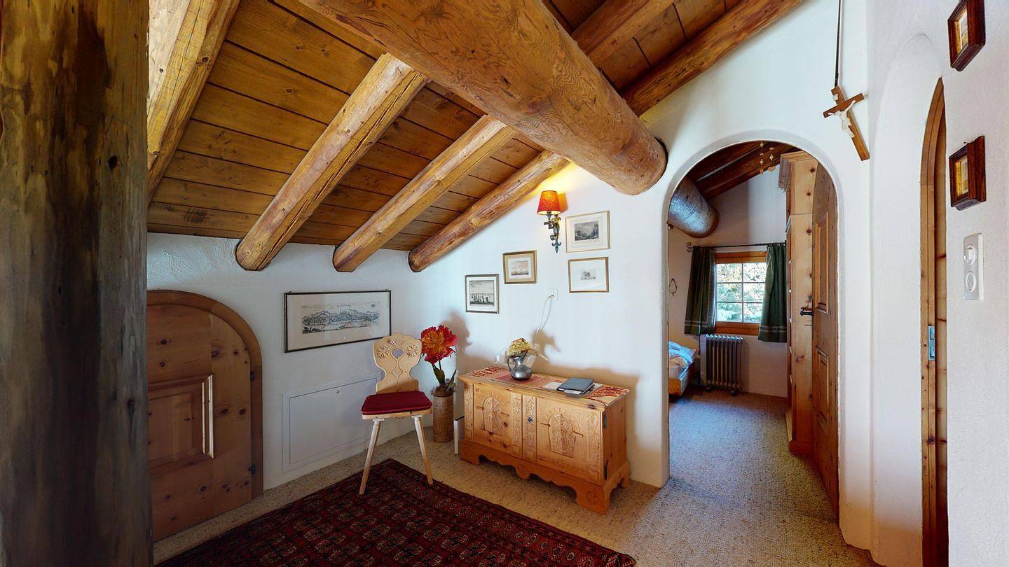 Ganze Wohnung, Apartment Starana 4 - Gemütliche 5-Zimmer-Maisonette in Madulain, Sankt Moritz