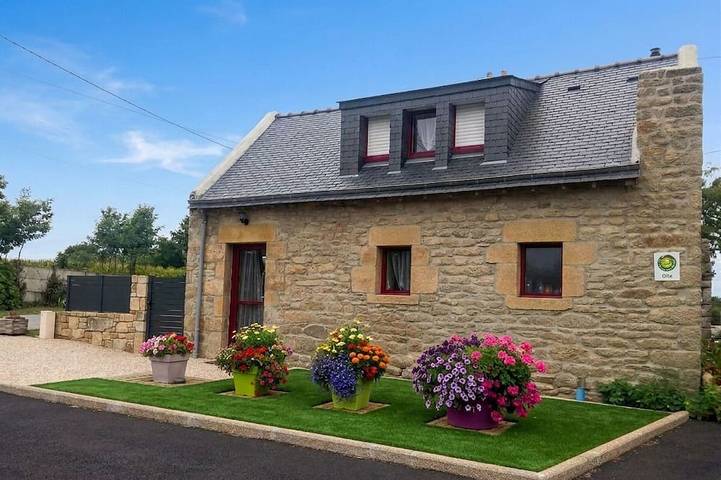 Gîte pour 2 personnes, avec jardin et terrasse à Crach