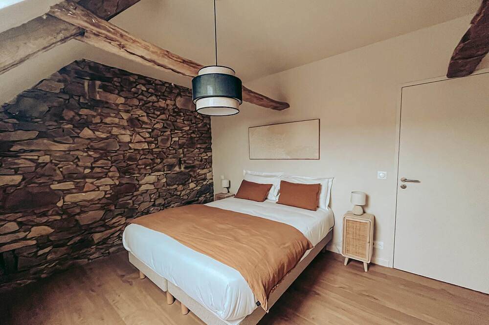 Le Lodge #2 with garden and pool access - Perros Guirec in Perros-Guirec, Rosa Granitküste