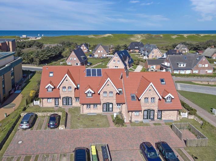 Ganze Wohnung, In strandnaher und dennoch zentraler Lage gelegenes 3-Raum-Appartement. in Westerland, Sylt (Gemeinde)