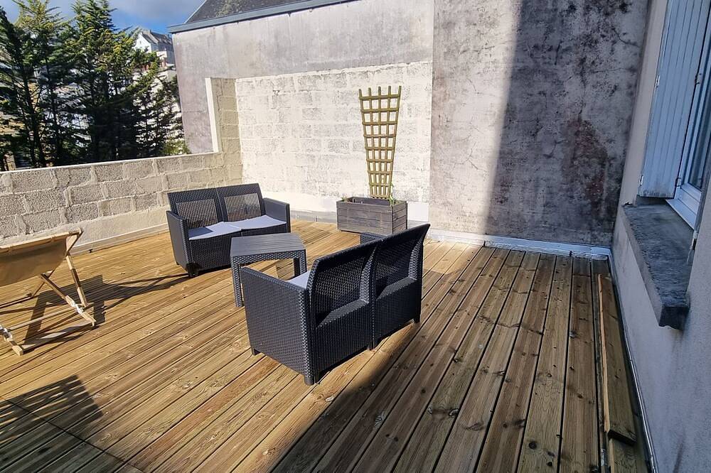 Entire apartment, Bright apartment with terrace in the heart of Morlaix in Morlaix, Ceinture Dorée