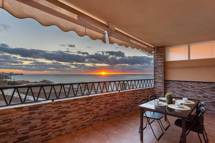 Entire apartment, Apartamento Sunset Fuengirola by Solset in Fuengirola, Costa del Sol