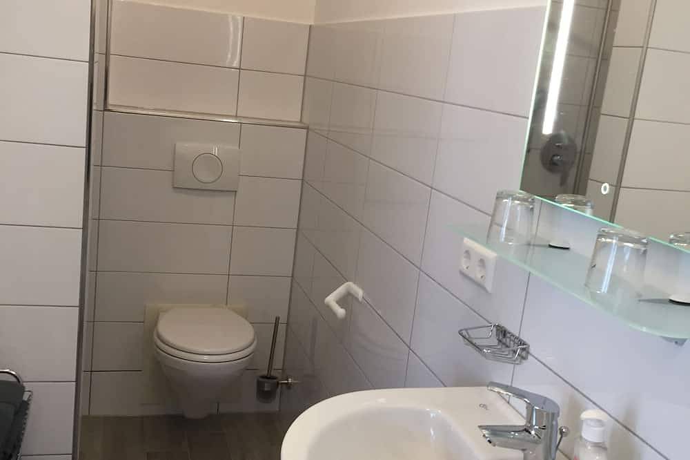 Ganze Wohnung, Ferienwohnung nähe Bodensee, neu renoviert in Ravensburger Spieleland, Meckenbeuren