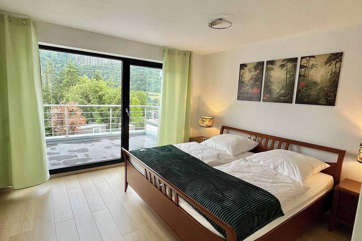 Ferienhaus für 4 Personen, mit Balkon und Garten sowie Sauna in Heimbach - 3