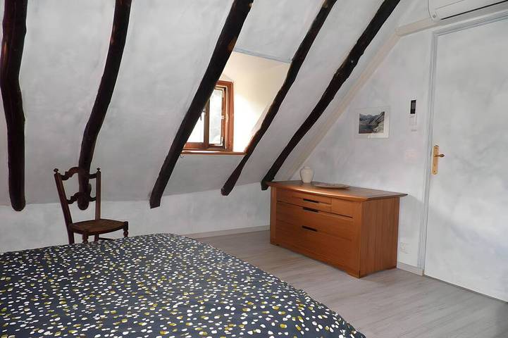Location de vacances pour 6 personnes, avec jardin à Bonac-Irazein - 3