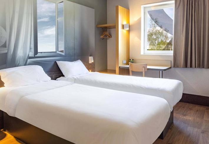 Hôtel pour 2 personnes à Saint-Parres-aux-Tertres - 2