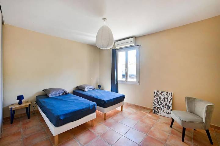 Location de vacances pour 8 personnes, animaux acceptés à Orsan - 3