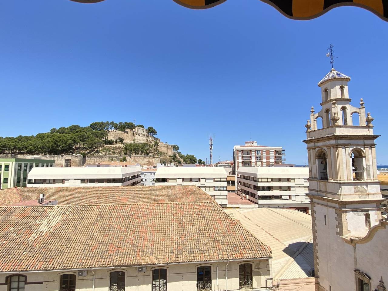 Apartamento vacacional entero, Apartamento de lujo en el centro de Denia para 6 personas. in Denia Casco Antiguo, Dénia