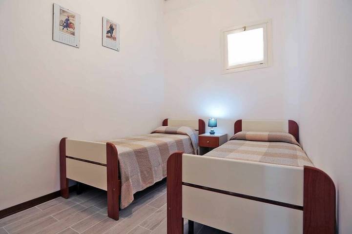 Apartamento entero, Casa planta baja a solo 40 metros de la playa en los lugares de Montalbano in Casuzze, Santa Croce Camerina