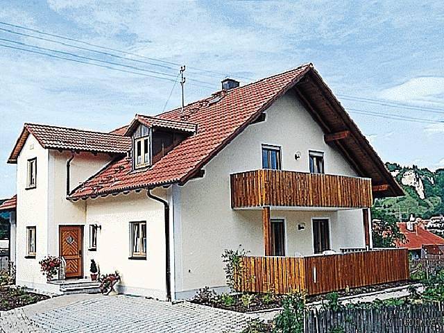 Ferienhof Halbig - Gemütliches Ferienhaus "Dorfblick" (150 qm) mit Balkon und Terrasse in Riedenburg, Ostbayern