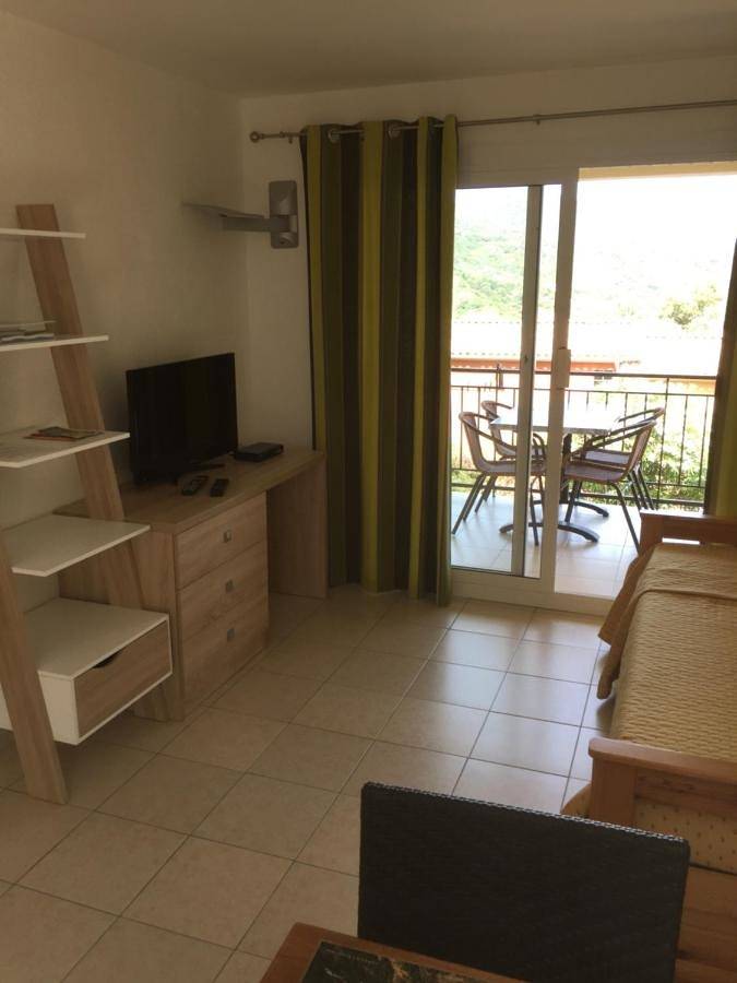 Gîte pour 4 personnes, avec piscine ainsi que vue et jardin, animaux acceptés à Galéria - 3