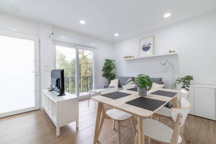 Apartamento de vacaciones para 6 personas, con jacuzzi y jardín - 1