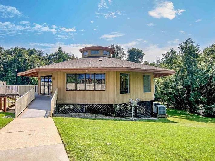 Vacation rental for 6 people, with pool in Gulf Breeze