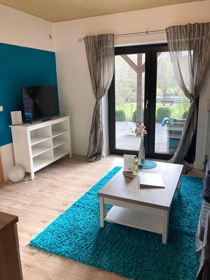 Ferienwohnung für 2 Personen, mit Terrasse und Ausblick sowie Garten, mit Haustier - 1