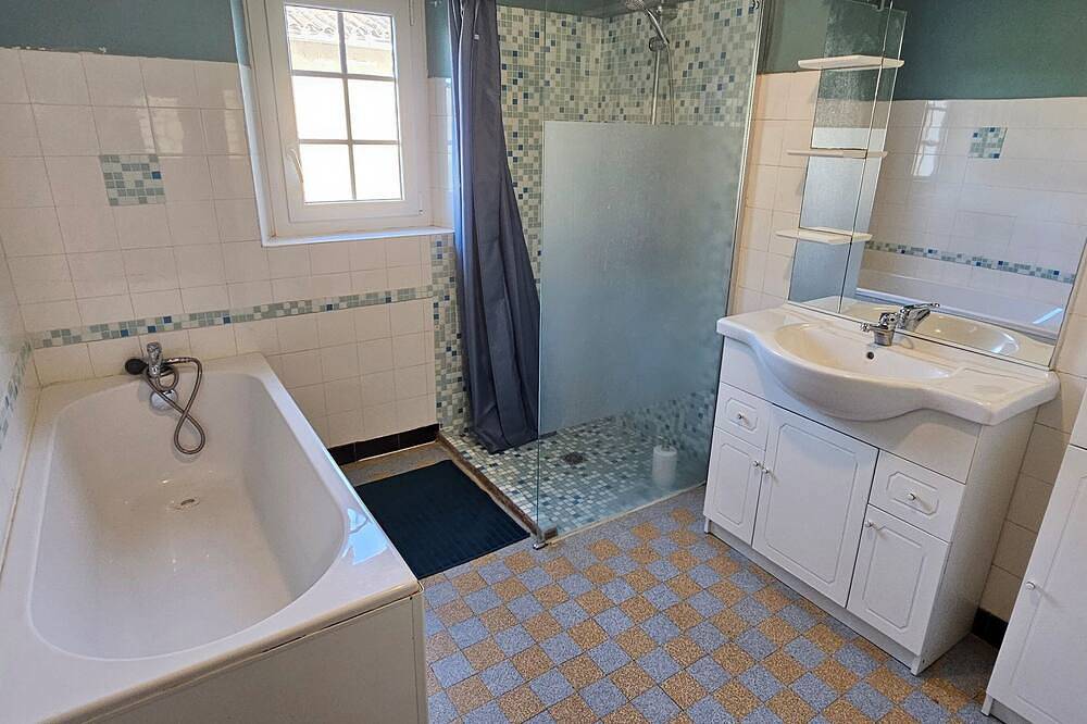 Location de Maison avec Piscine à 1H de Toulouse (gîte vacance ou anniversaire) in Puymaurin, Haute-Garonne