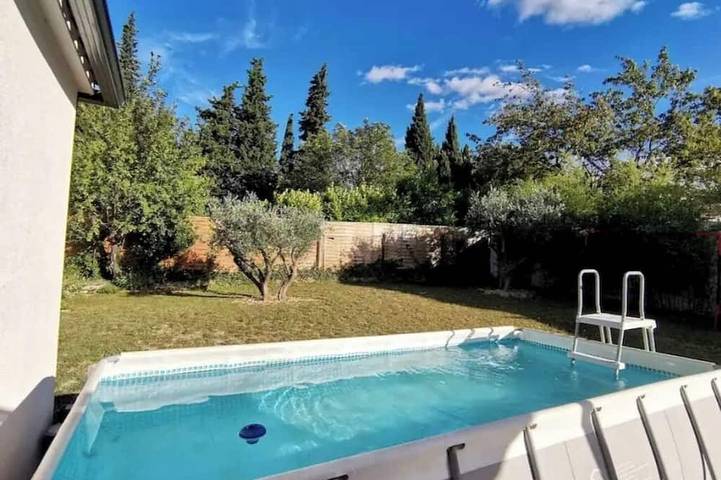 Location de vacances pour 6 personnes à Saint-Jean-de-Ceyrargues