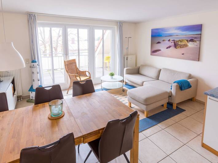 Ferienwohnung für 6 Personen, mit Balkon und Pool sowie Sauna, mit Haustier in Rerik