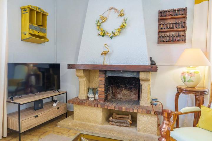 Location de vacances pour 6 personnes, avec terrasse, animaux acceptés à Saint-Uze - 4