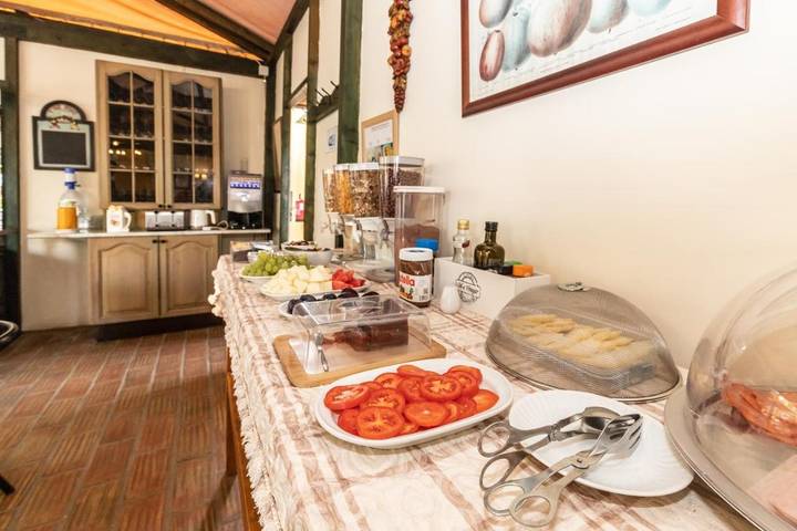 Casa rural para 2 personas, con piscina además de jardín y vistas, Se admiten mascotas en Algarve - 2