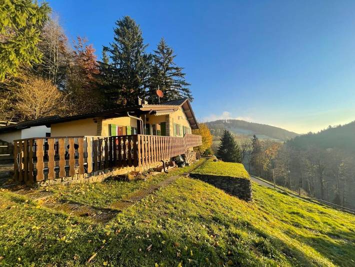 Location de vacances pour 6 personnes, avec vue et jardin dans Canton du Jura - 2