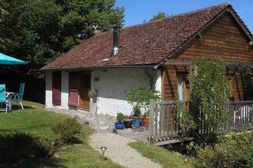 Gîte pour 4 personnes, avec jardin et balcon, animaux acceptés à Jurançon