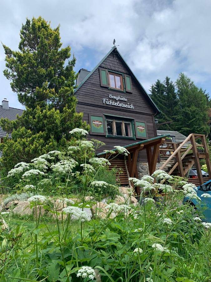 Chalet für 8 Personen, mit Terrasse und Ausblick, mit Haustier im Erzgebirge - 2