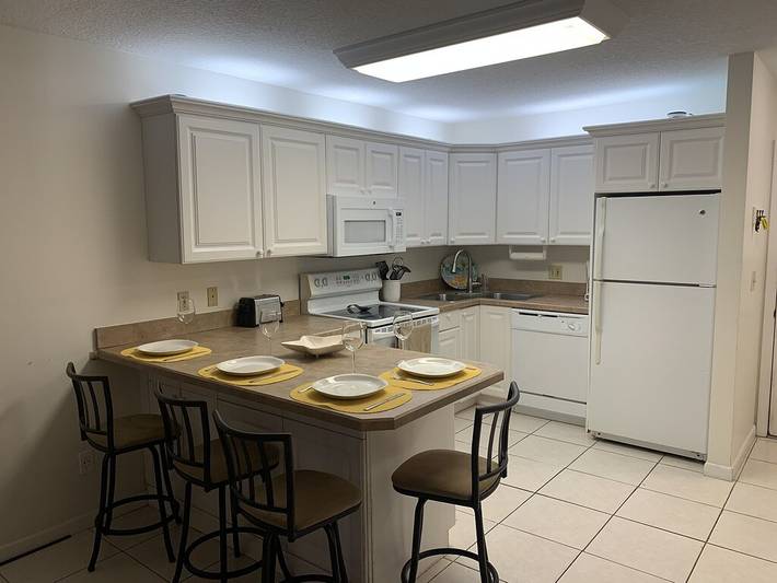 Vacation rental for 4 people, with balcony and hot tub as well as pool and sauna in Fort Pierce