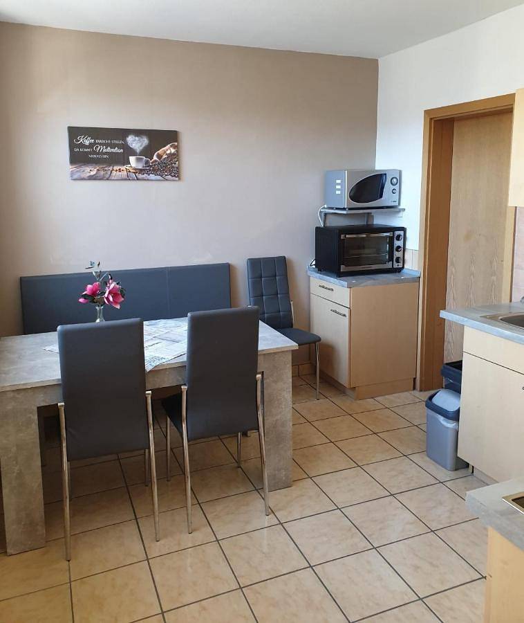 Ferienhaus mit Kamin in Sassnitz bis 6 Personen in Sassnitz, Nationalpark Jasmund