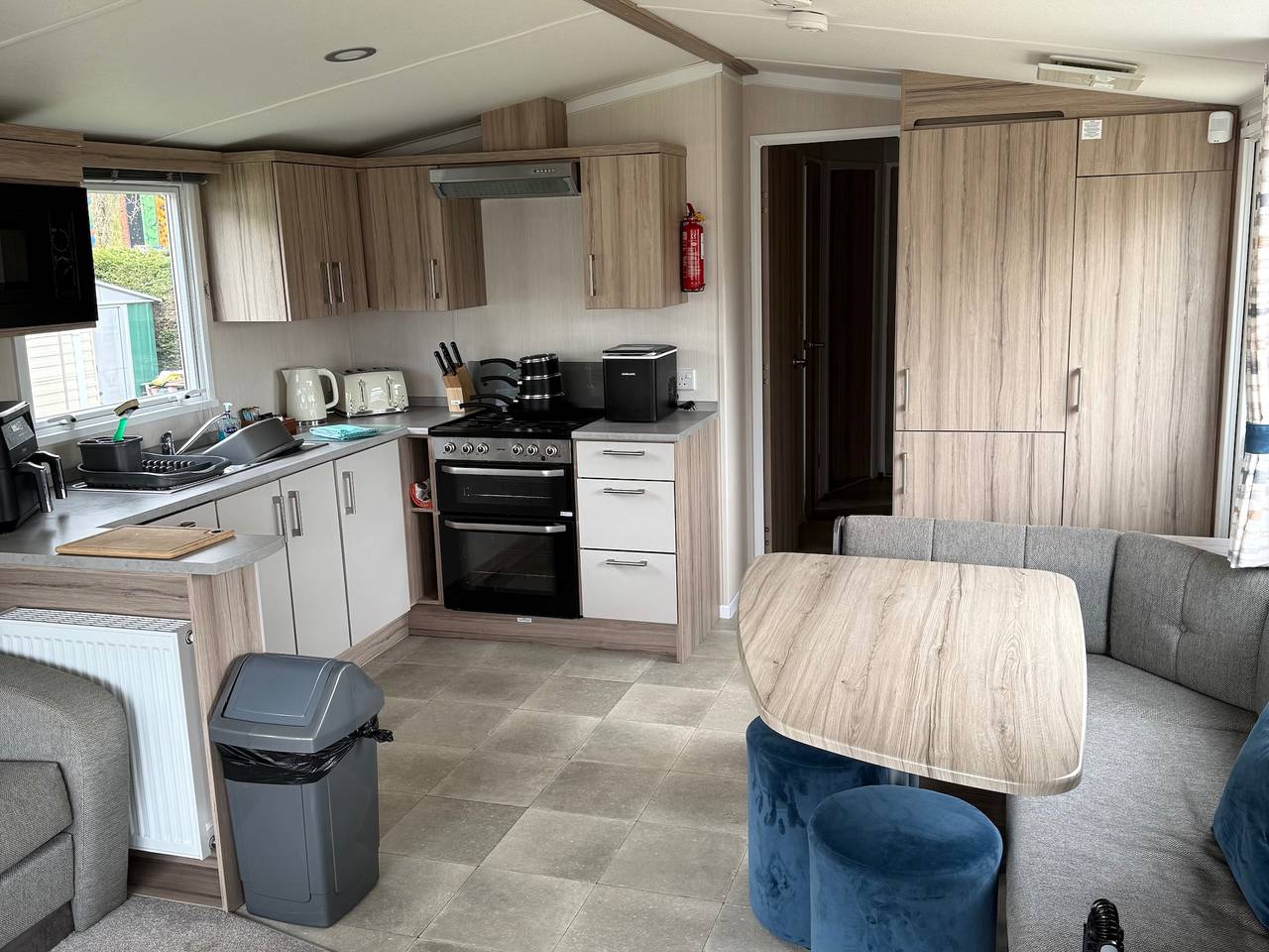 Entire holiday apartment, Cedar Lake Apartment Retreat in Skegness, Lincolnshire