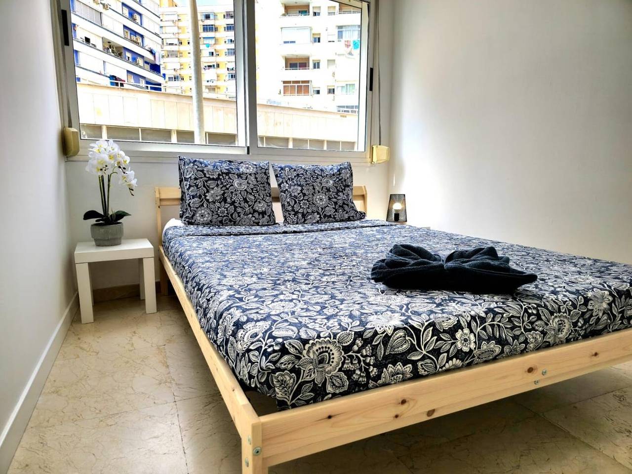 Ganze Ferienwohnung, Lima Sol Apartment: Stilvoll, Zentral & Ruhig in Torremolinos Zentrum, Torremolinos