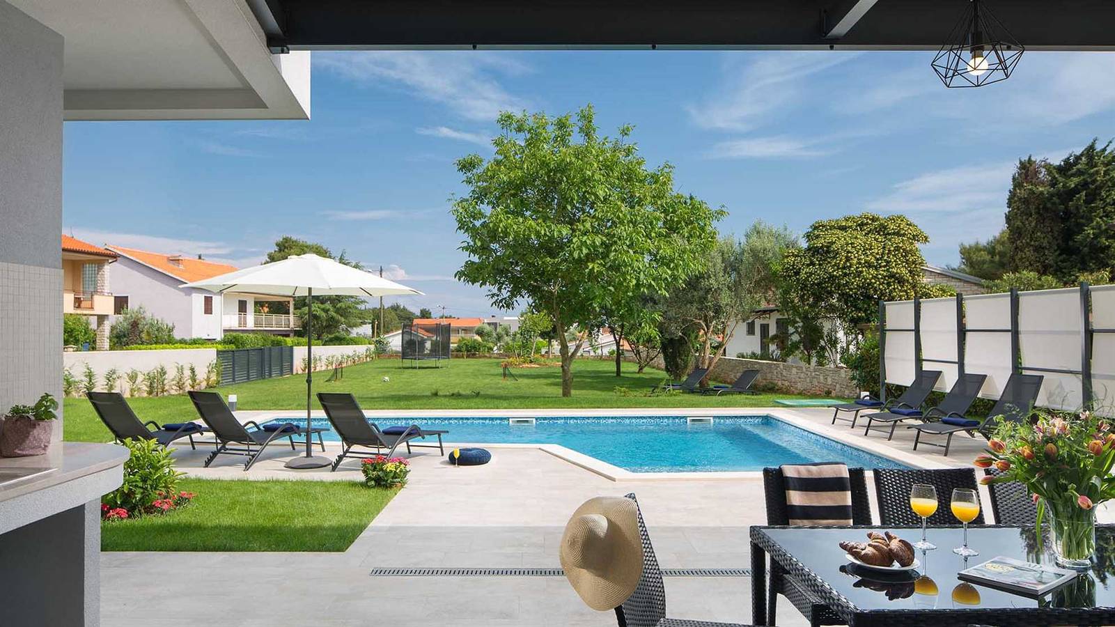 Villa für 8 Personen mit Balkon/Terrasse in Premantura, Südküste Istrien