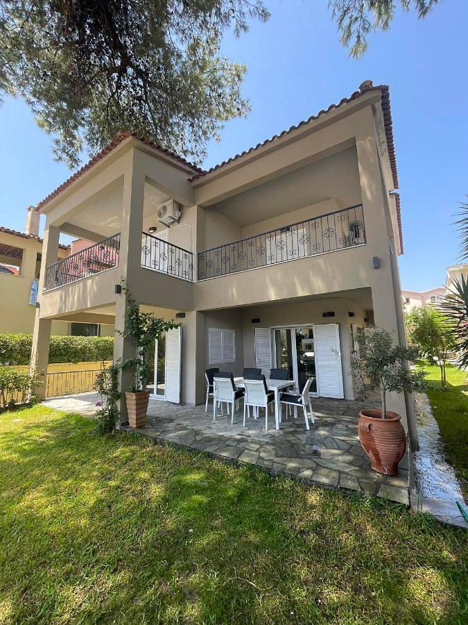 Ferienhaus für 8 Personen, mit Garten und Ausblick