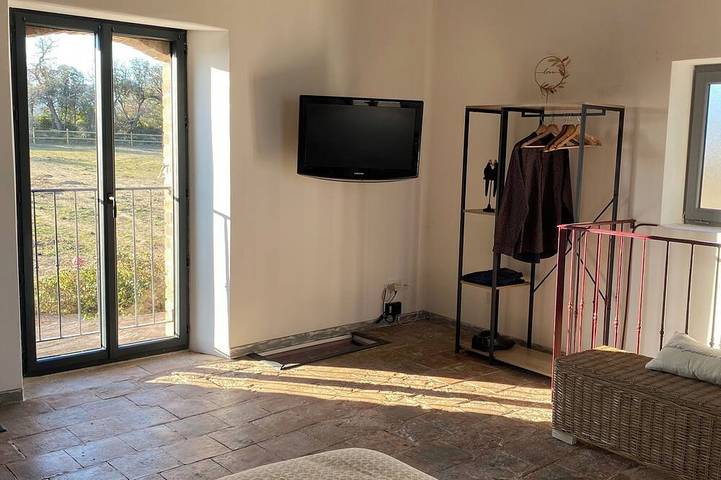 Gîte pour 5 personnes, avec jardin à Bagard - 3