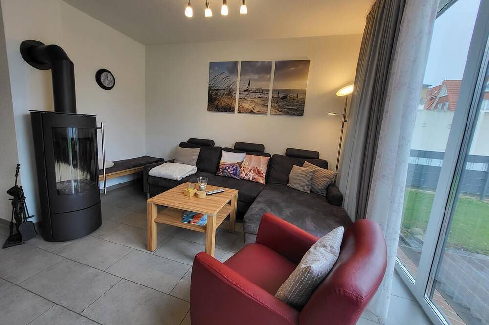 Ferienhaus Seewolf, Wlan, Garten mit Strandkorb, Nichtraucher in Fkk Strand Duhnen, Cuxhaven
