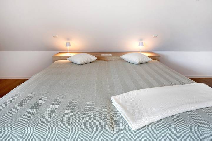 Hel lägenhet, Holiday Apartment 'Hörnleberg' with Mountain View, Private Terrace & Wi-Fi in Gutach im Breisgau, Südschwarzwald