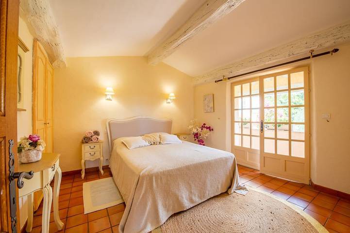 N*1 ! Magnifique Villa avec piscine proche plage in Sainte-Maxime, Côte méditerranéenne (France)
