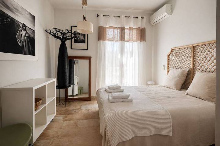 Location de vacances pour 4 personnes, avec Balcon et Jardin dans Office De Tourisme D Arles Camargue - 2