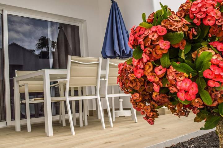 Apartamento de vacaciones para 3 personas, con jardín y terraza en Lanzarote