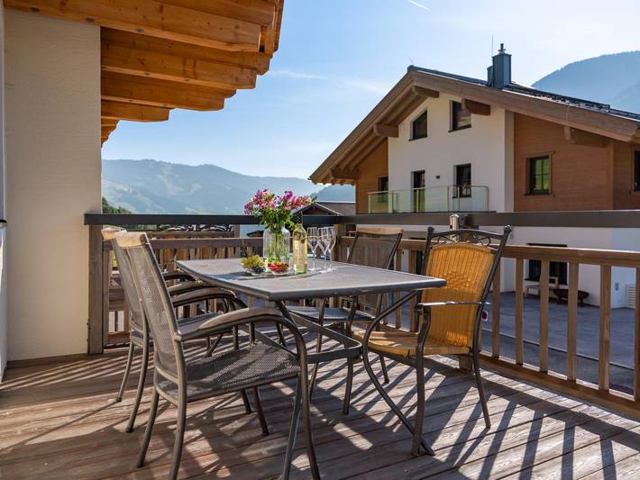 Hütte für 9 Personen, mit Balkon/Terrasse und Terrasse in Hinterglemm - 2