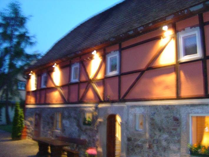 Ferienwohnung für 9 Personen, mit Terrasse und Garten sowie Ausblick in Hochkirch