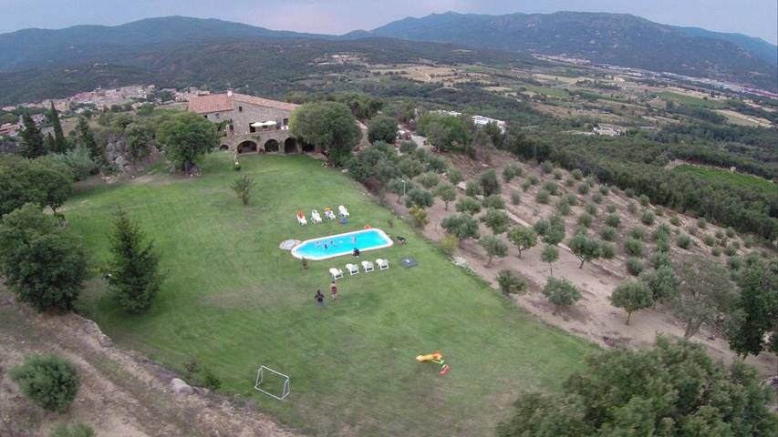 Casa rural para 8 personas, con Terraza y Jardín además de Piscina y Vistas en Darnius - 3
