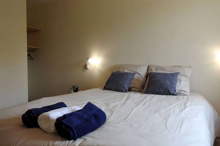 Location de vacances pour 6 personnes, avec jardin dans Dommartin-le-Franc - 2