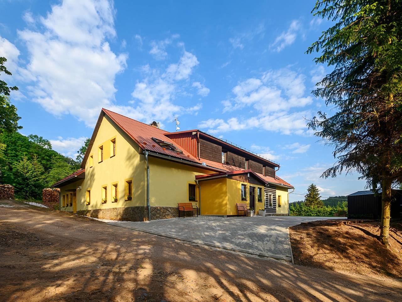 Villa nahe Prkenny Dul mit Sauna in Bernartice, Region Trautenau