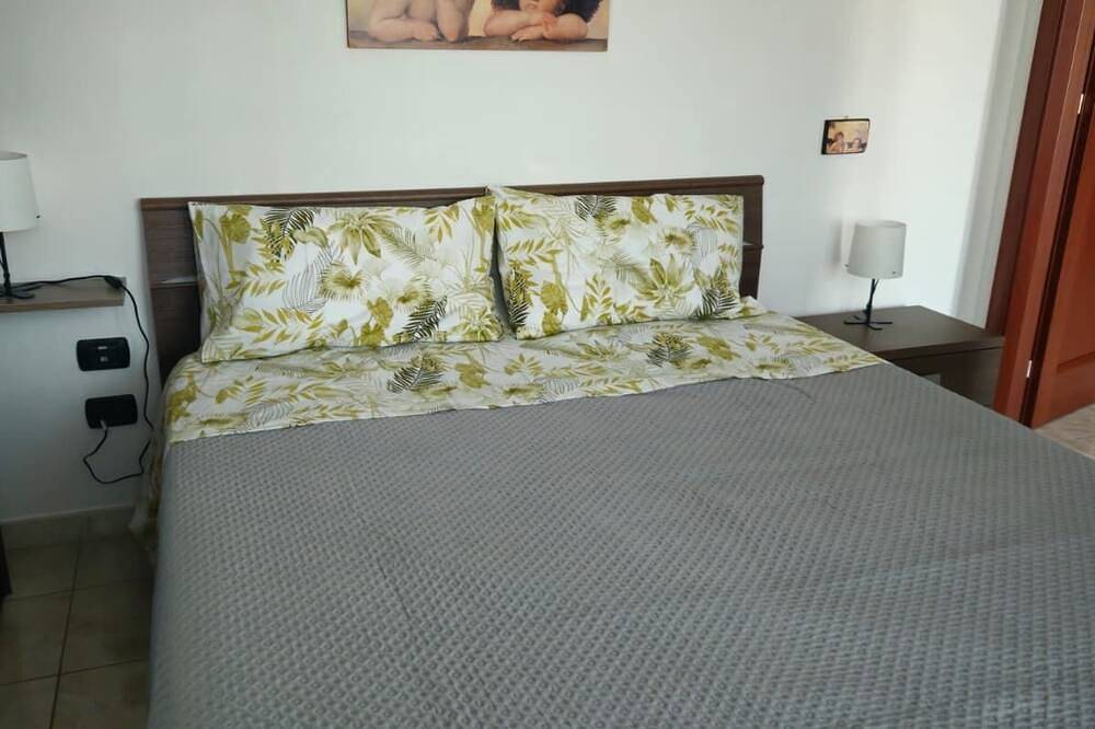Appartamento intero, Casa Siponta -locazione turistica affitti brevi- in Manfredonia, Gargano