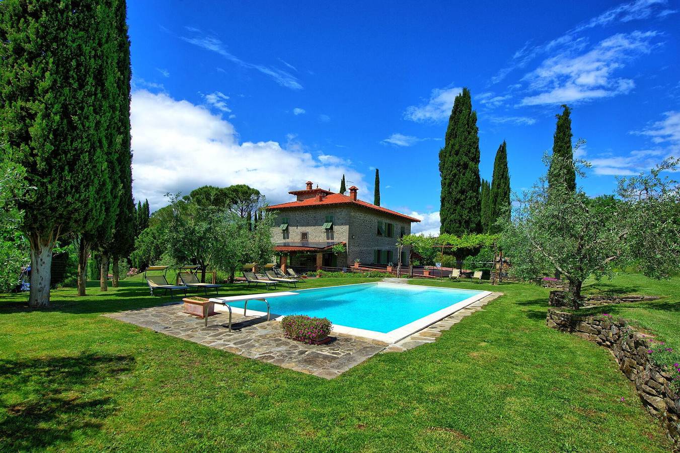 Villa für 10 Personen mit Terrasse in Capolona, Casentino