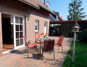 Ferienhaus für 4 Personen, mit Garten und Terrasse in Göhren-Lebbin