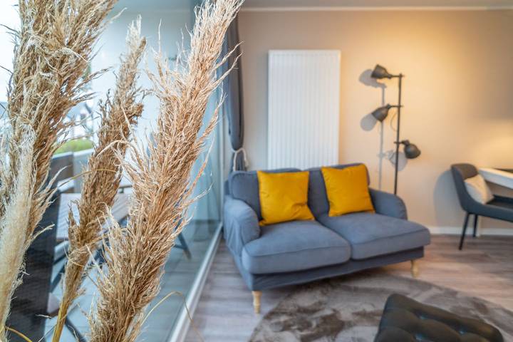 Ganze Wohnung, 1-Zimmer-Ferienwohnung mit Balkon und Parkplatz. - nur 450m bis zum Strand! in Westerland, Sylt (Gemeinde)